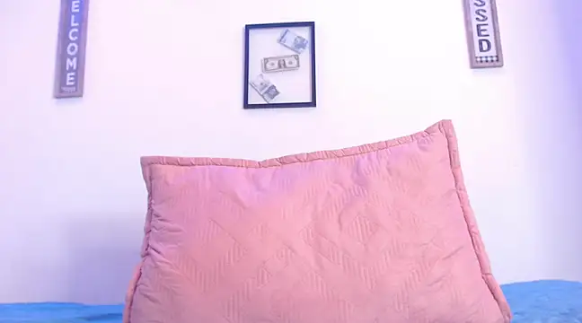 Snapshot of harrytomson_1 chatting on March 2025 04:32:02 AM harrytomson 1 online show from March 2025 04:32:02 AM