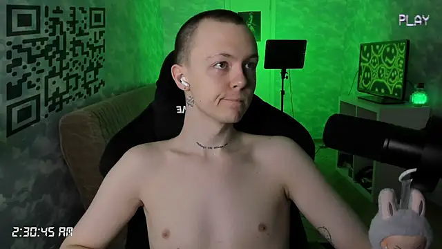 Snapshot of charonbaby1 chatting on December 2025 11:31:02 PM charonbaby1 online show from December 2025 11:31:02 PM