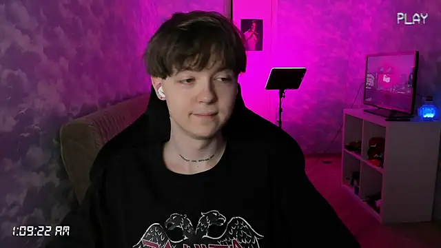 Snapshot of charonbaby1 chatting on October 2025 10:10:02 PM charonbaby1 online show from October 2025 10:10:02 PM