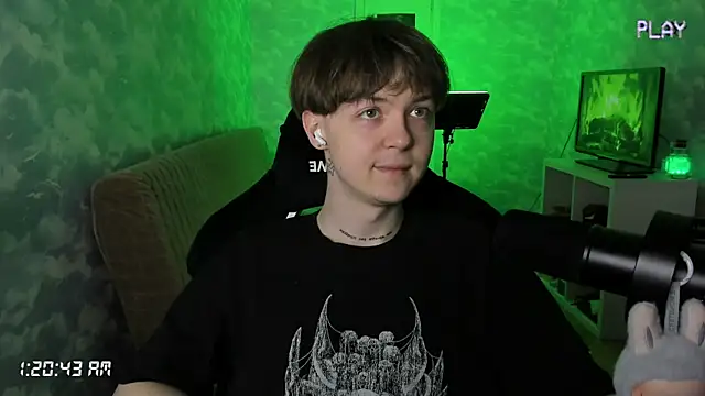 Snapshot of charonbaby1 chatting on October 2025 10:20:01 PM charonbaby1 online show from October 2025 10:20:01 PM