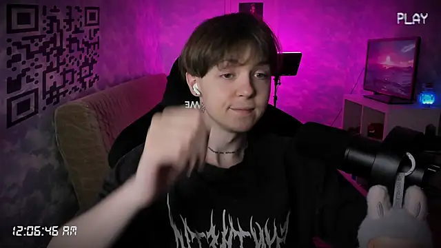 Snapshot of charonbaby1 chatting on November 2025 09:07:01 PM charonbaby1 online show from November 2025 09:07:01 PM