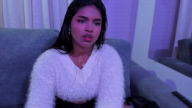 zoe roux21 online show from September 2025 03:13:02 AM
