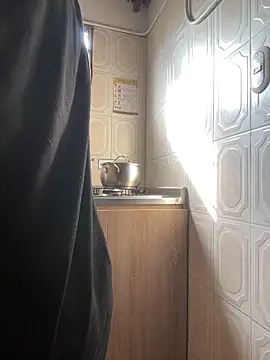 zoe roux21 online show from March 2026 08:49:02 PM