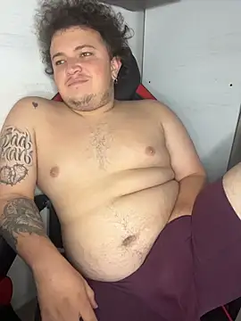 AndresChuboi online show from November 2025 05:24:01 PM