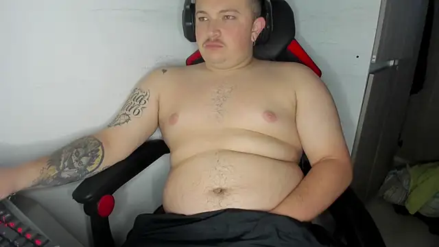 AndresChuboi online show from March 2026 01:23:02 PM