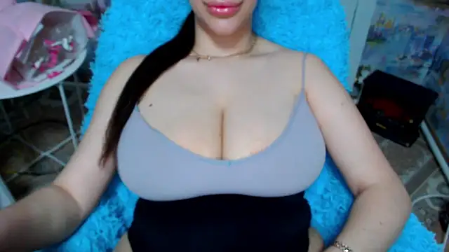 lovelyseu online show from December 2025 06:58:02 AM