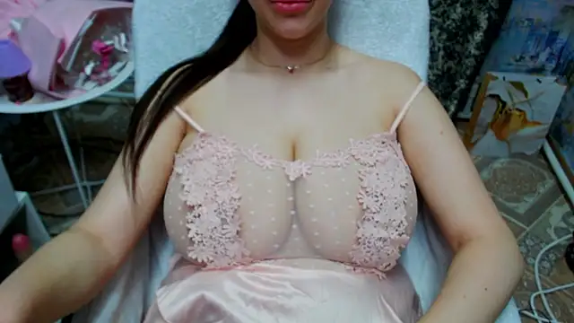 lovelyseu online show from February 2026 07:49:02 PM