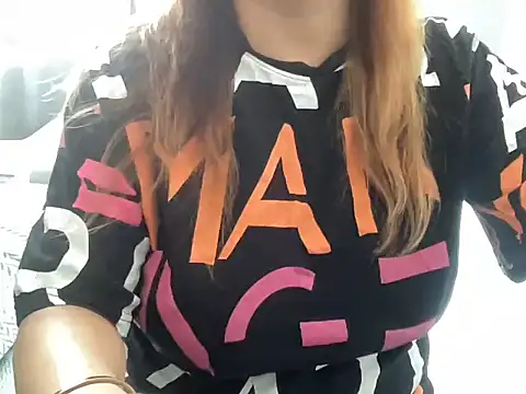 Snapshot of sassypooja chatting on October 2025 07:07:01 AM sassypooja online show from October 2025 07:07:01 AM