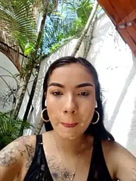 scarlet castro online show from November 2025 04:07:02 PM