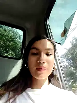 scarlet castro online show from November 2025 07:52:02 PM