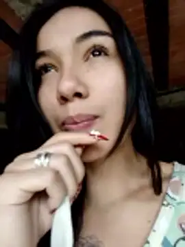 scarlet castro online show from December 2025 07:29:01 PM