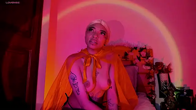 SexyNaf online show from October 2025 07:13:02 PM