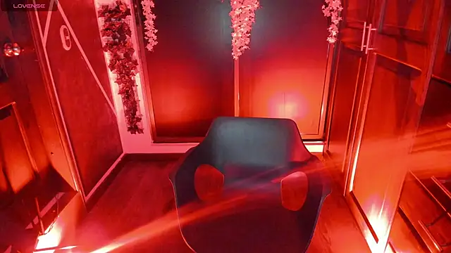 SexyNaf online show from November 2025 07:28:02 PM