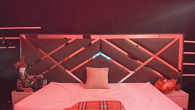 SexyNaf online show from September 2025 07:43:02 PM