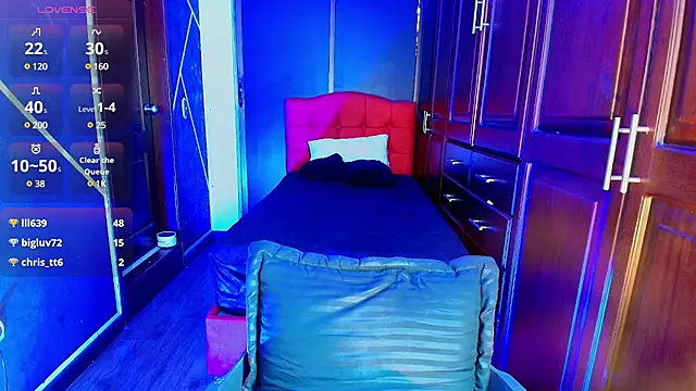 SexyNaf online show from March 2025 10:28:02 PM