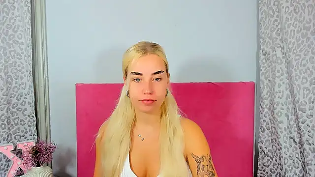 KristyHoney online show from October 2025 05:19:02 AM
