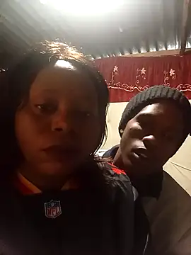 Feliciaxxxxx online show from April 2026 07:43:02 AM