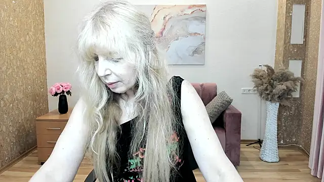 Snapshot of Anna_Diax chatting on May 2026 11:52:01 AM Anna Diax online show from May 2026 11:52:01 AM