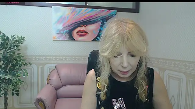 Anna Diax online show from March 2025 01:08:01 PM