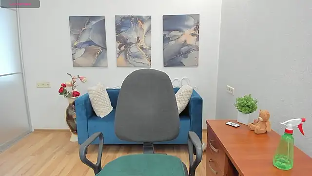 Anna Diax online show from March 2026 05:31:02 AM