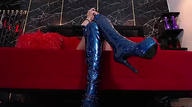 Snapshot of KatyMore_ chatting on March 2025 06:01:02 PM KatyMore online show from March 2025 06:01:02 PM