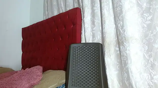 cristinamontiel online show from October 2025 02:29:02 PM