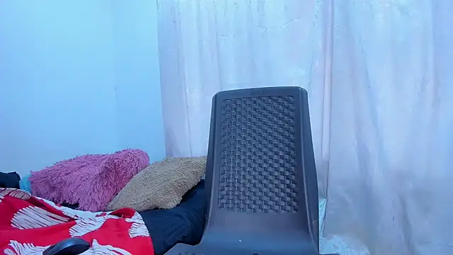 cristinamontiel online show from March 2026 02:19:02 PM