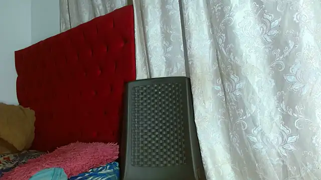 cristinamontiel online show from October 2025 02:18:02 PM