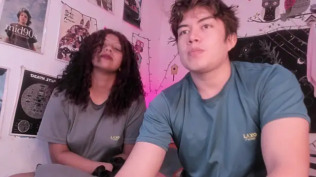 hothoneychile online show from December 2025 02:06:01 AM