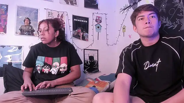 hothoneychile online show from October 2025 11:27:02 PM