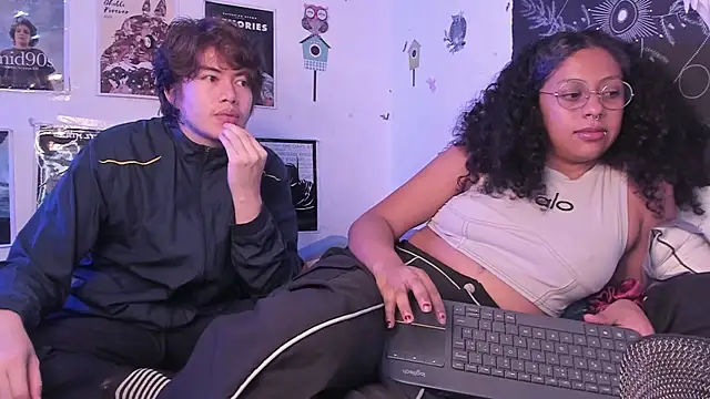 hothoneychile online show from March 2026 01:51:01 AM