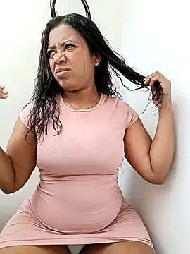 cindy damm online show from October 2025 06:07:01 PM