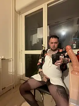 lope85540 online show from September 2025 04:07:02 AM