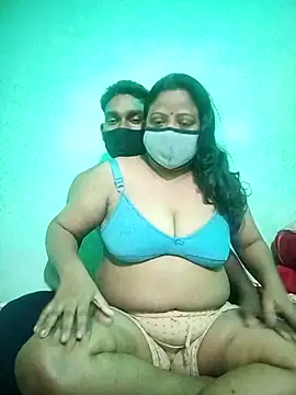 Snapshot of Group_Of_Lust chatting on November 2025 03:18:02 AM Group Of Lust online show from November 2025 03:18:02 AM