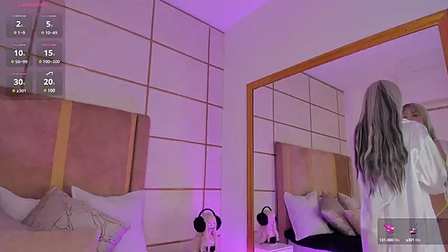 Snapshot of Kittenmeuw chatting on February 2025 04:15:02 AM Kittenmeuw online show from February 2025 04:15:02 AM