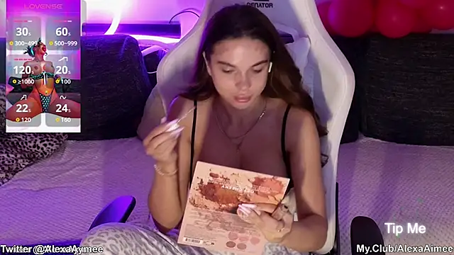 AlexaAimee online show from April 2026 06:53:02 AM