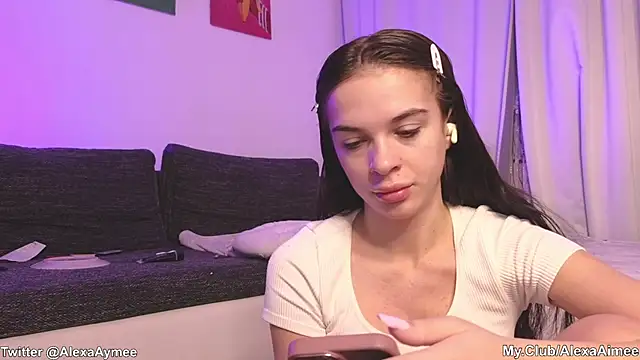 AlexaAimee online show from March 2025 04:27:01 AM