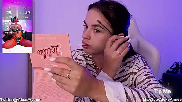 AlexaAimee online show from September 2025 01:12:01 AM