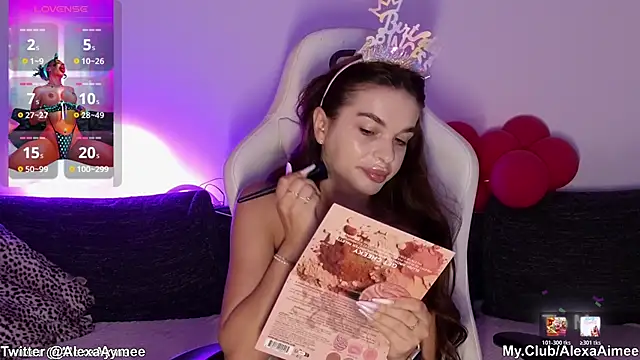 AlexaAimee online show from April 2026 06:37:01 AM