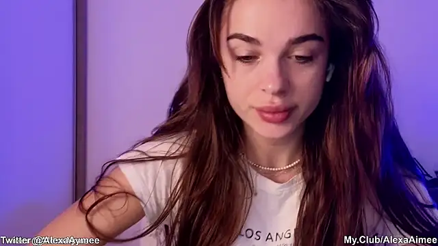 AlexaAimee online show from November 2025 10:35:02 PM