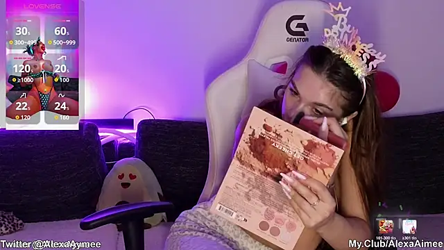 AlexaAimee online show from April 2026 07:04:02 AM