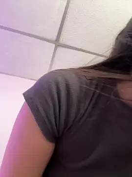 annaharper- online show from November 2025 03:06:02 AM