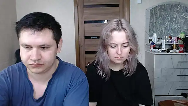 Kristy-Max online show from March 2025 04:38:02 AM