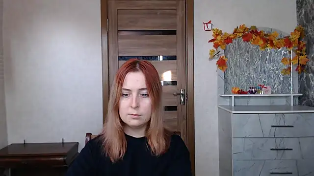 Kristy-Max online show from September 2025 02:39:01 AM