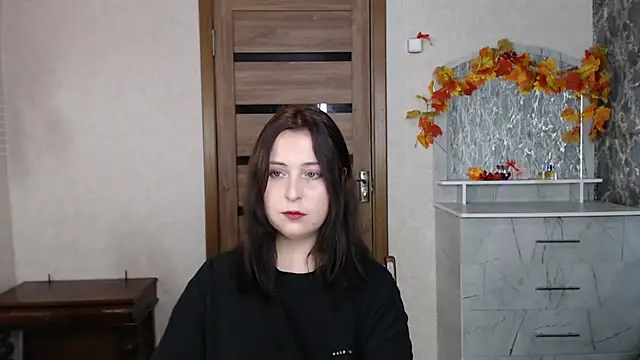 Kristy-Max online show from October 2025 08:35:01 PM