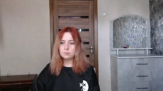 Kristy-Max online show from September 2025 10:44:02 AM