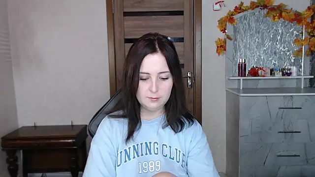 Kristy-Max online show from October 2025 08:31:02 PM