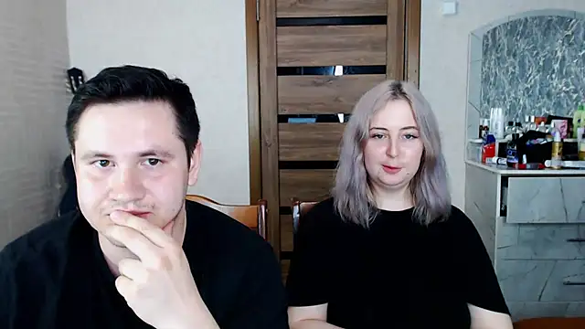 Kristy-Max online show from March 2025 10:06:02 PM