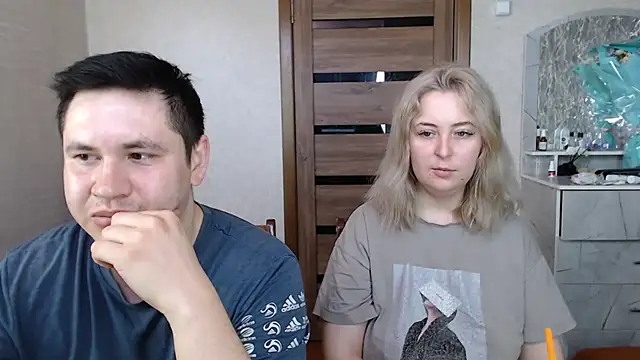 Kristy-Max online show from March 2025 02:59:01 AM