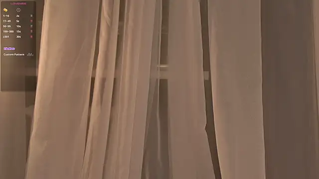 Snapshot of SunnyRisha chatting on January 2026 05:22:01 AM SunnyRisha online show from January 2026 05:22:01 AM